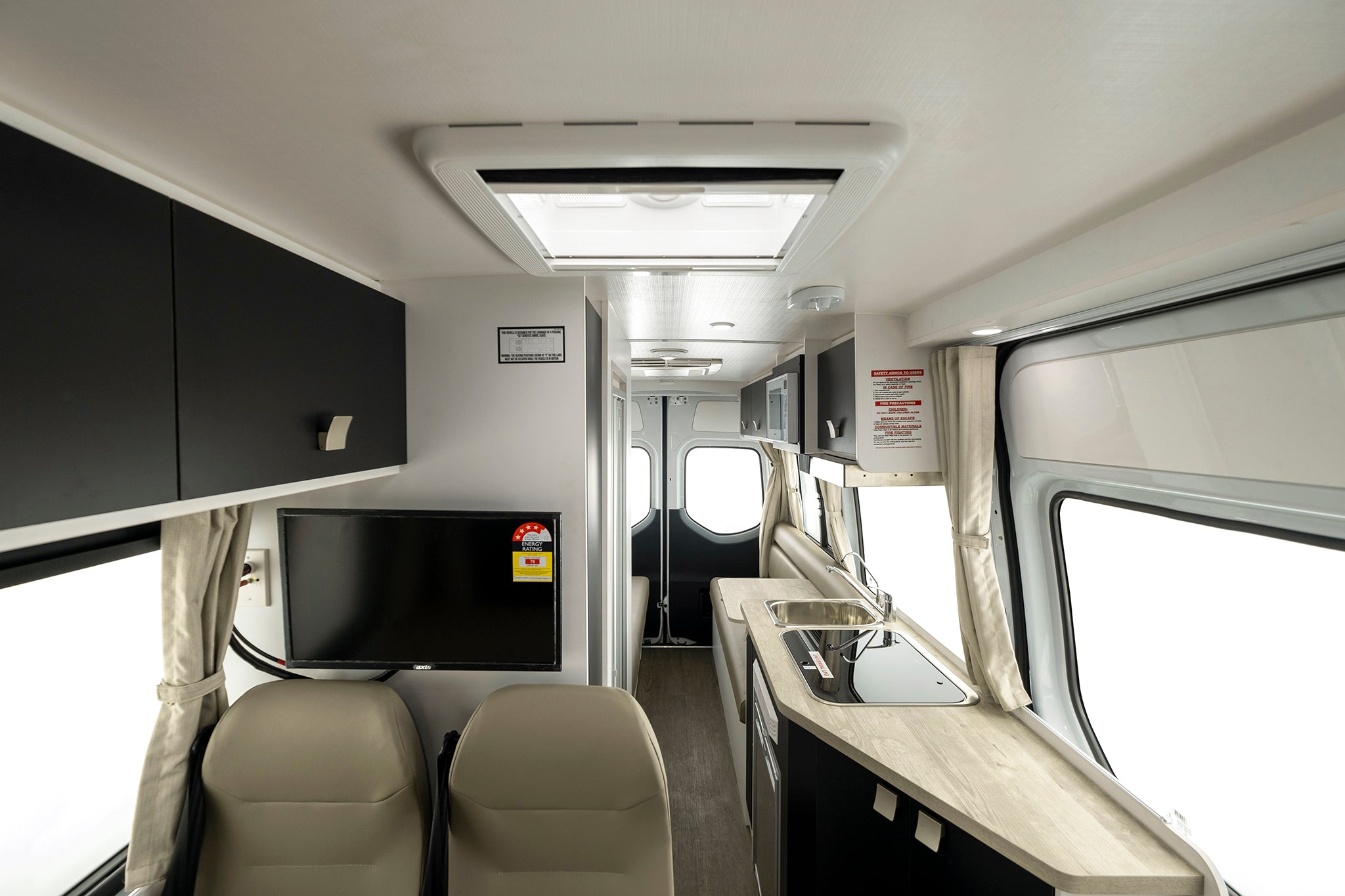 LIMITED EDITION | WINNEBAGO BONDI 4S Sport