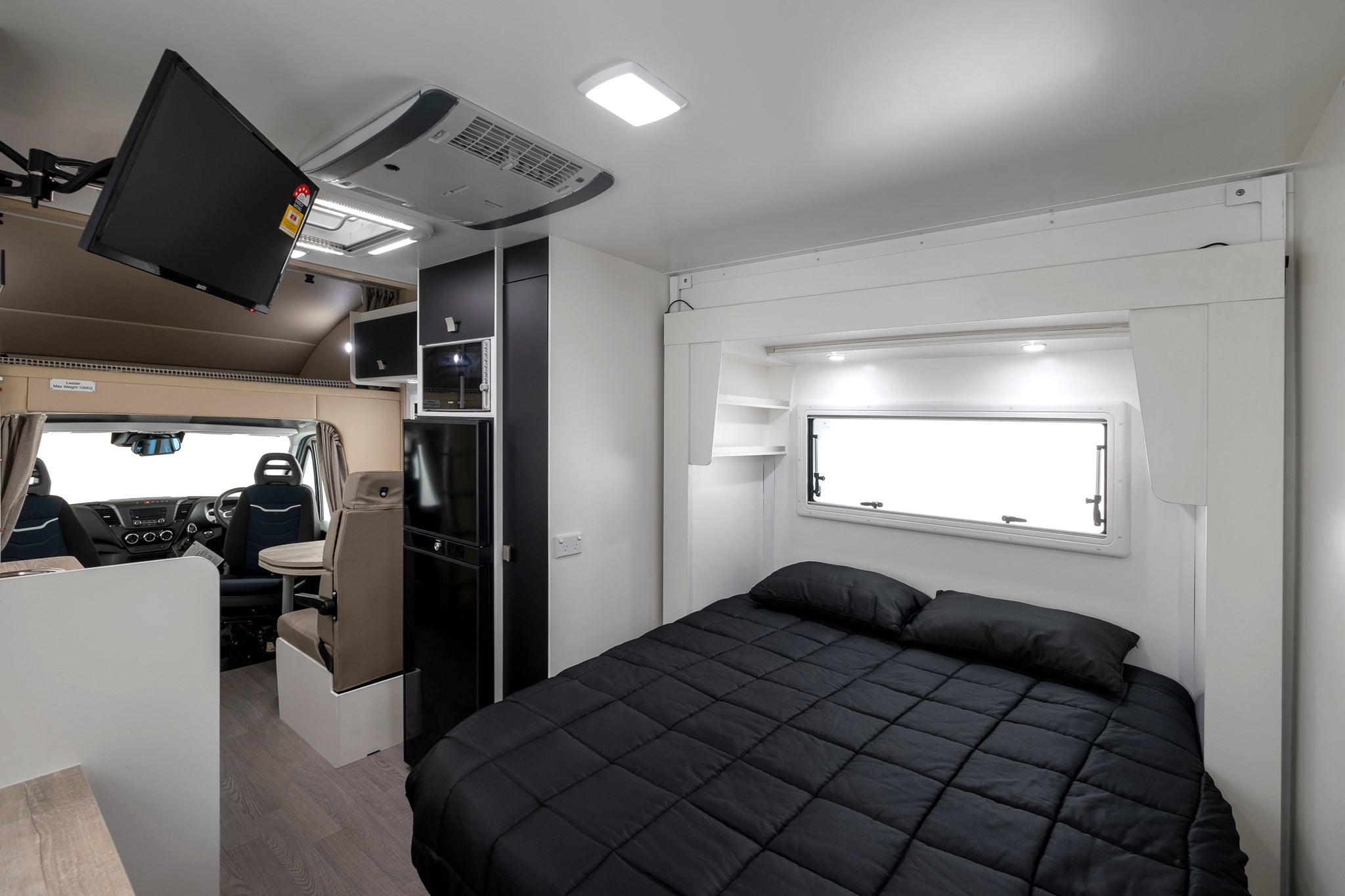 Winnebago Coogee Bed and living area